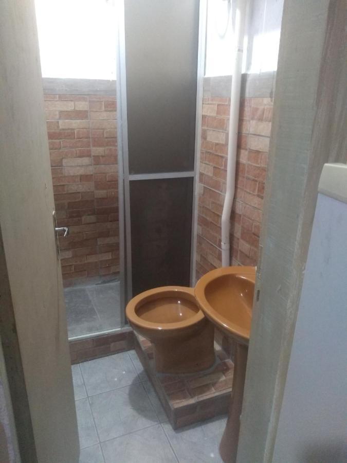 הוילה Florianópolis Kitinete Pequena Em Patio Compartilhado מראה חיצוני תמונה